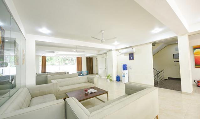 Immense Residency Hotel Faridabad Exterior foto